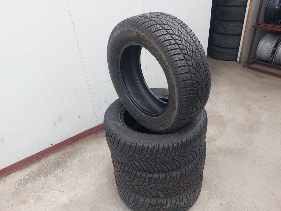 125 lei bucata! Set anvelope M+S/IARNA 215 60 r16 Dunlop! 7 mm
