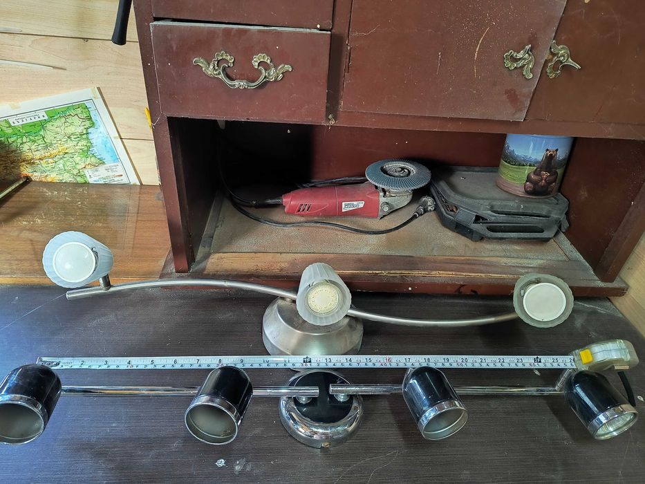 Лампи за стена и таван