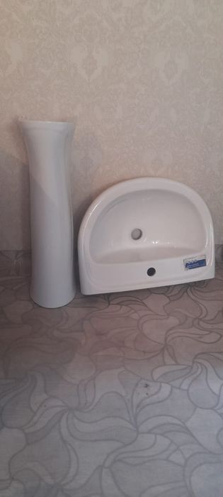 Раковина с подставкой