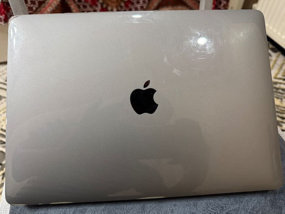 Macbook Air 2022 M1