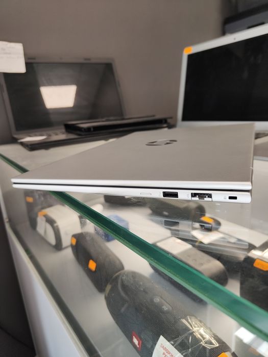 HP ProBook 460 Перфектен