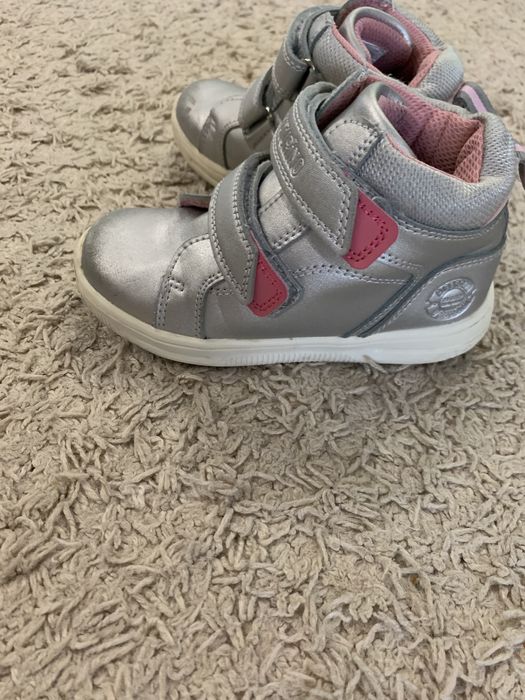 Ботиночки продам 27 размер