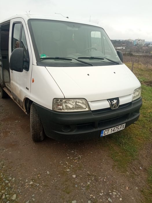 Бус пежо2.2HDI  2005 г.