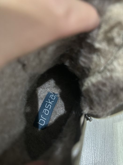 Продам ботинки зимние Braska