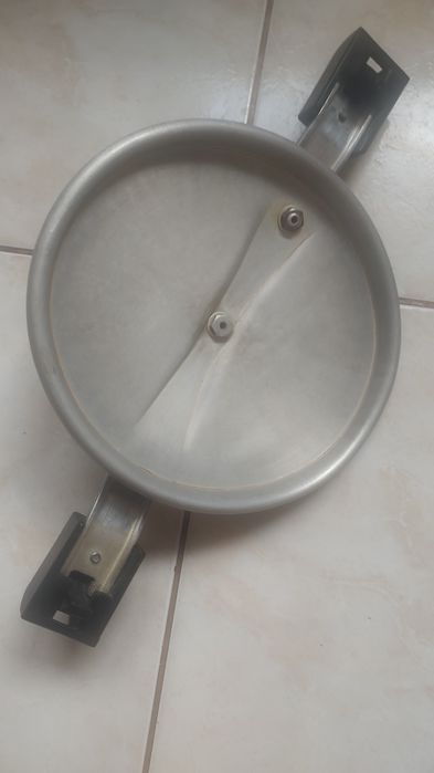 Vând oală presiune 4 l. Kukta made in Hungary