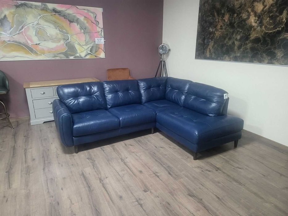 Син кожен ъглов диван