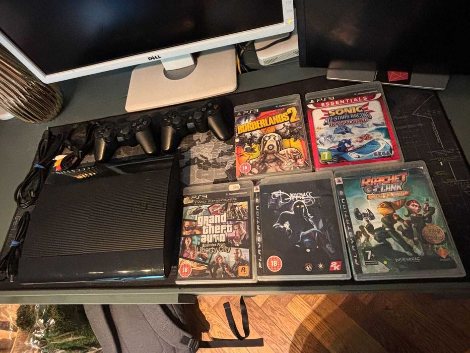 Playstation 3 - SuperSlim - 500 GB + Jocuri