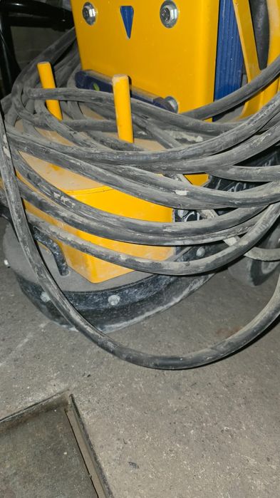 Срочно продам шлифовальную машину