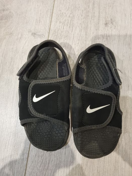Детски сандалки nike