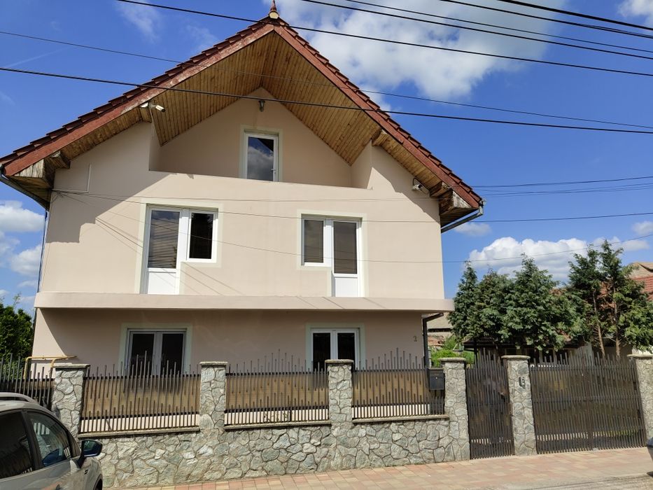 Vând casă în Sânnicolau Mare