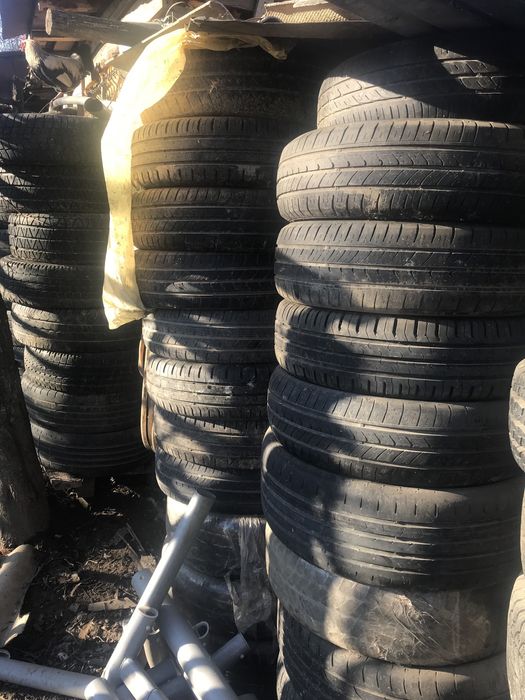 Vand anvelope noi sau putin uzate iarna/vara/mix