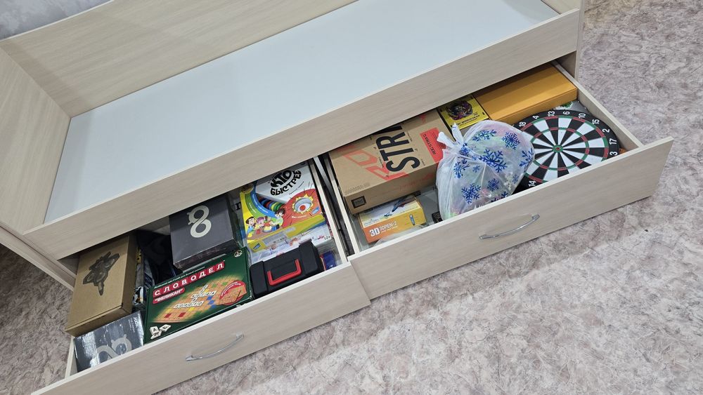 Продам кровать односпальную