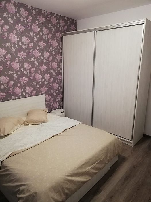 Garsoniera de închiriat