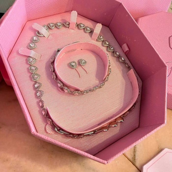 Set Swarovski Angelic Ariana Grande//Premium