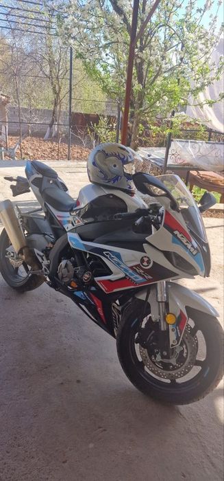 Moto sotiladi olinganiga 1oy buldi tel nomer