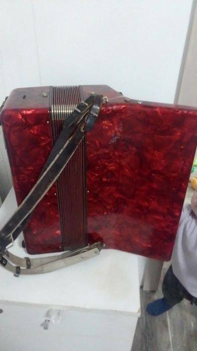 Продам Аккордеон