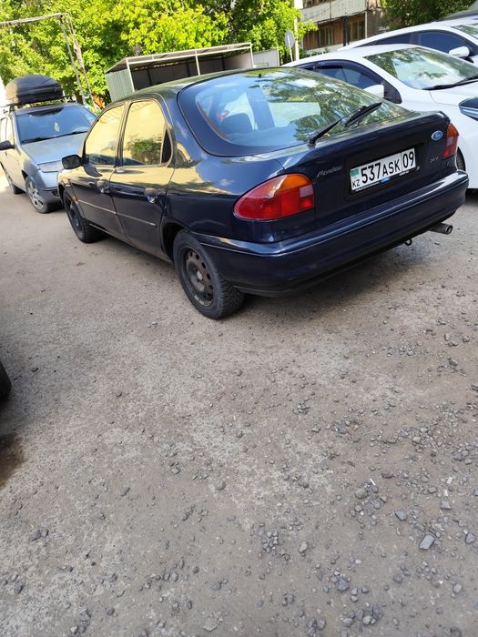 Ford Mondeo mk1 1996.  v6 2.5