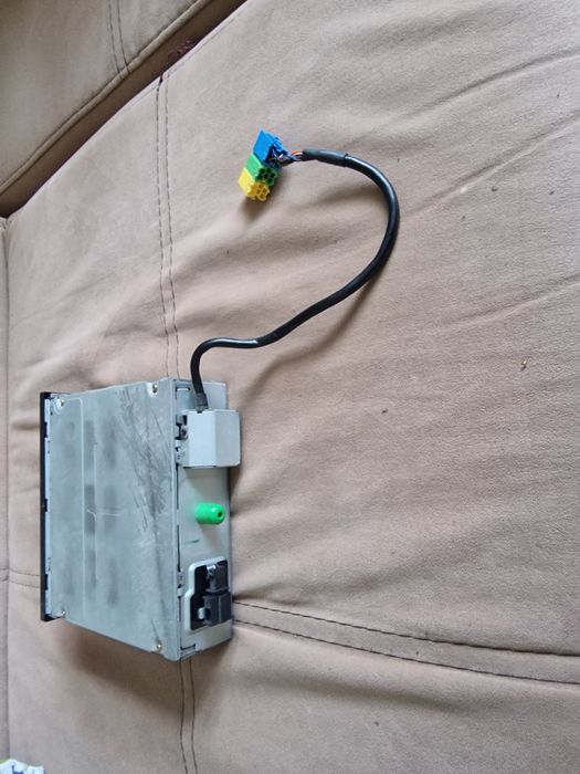 CD Changer VW (Голф 4, Бора, Пасат) - Работещ