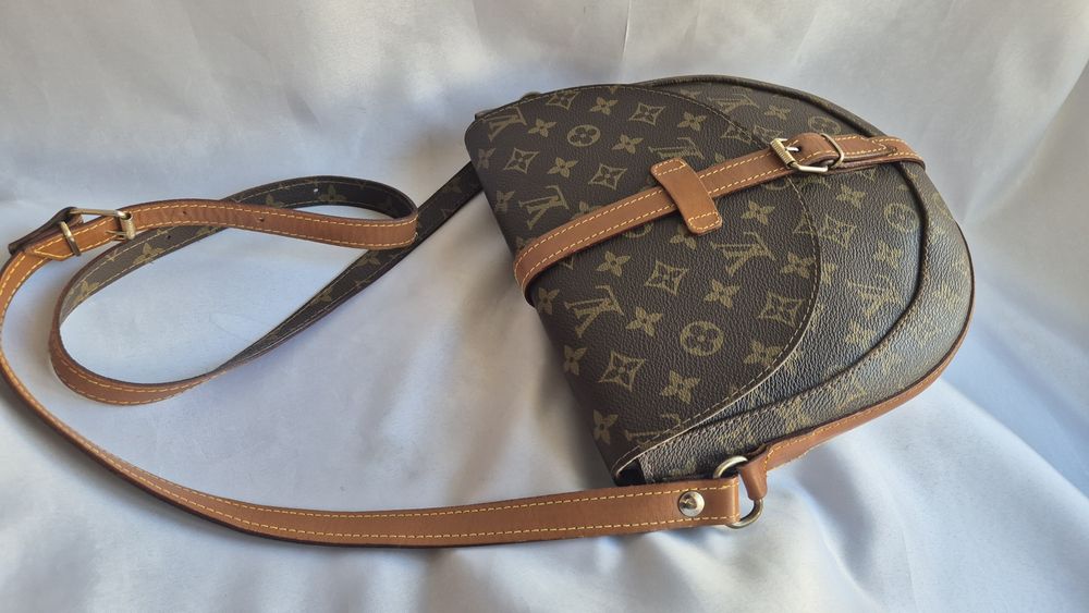 Geanta piele inscriptionata