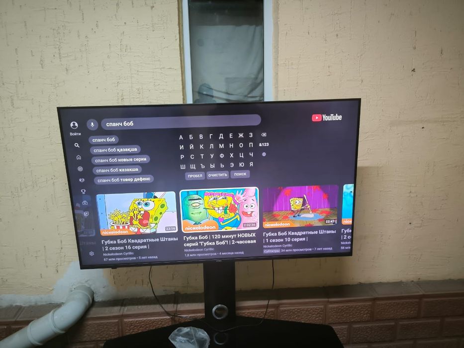 Yasin 140 см smart tv телевизор