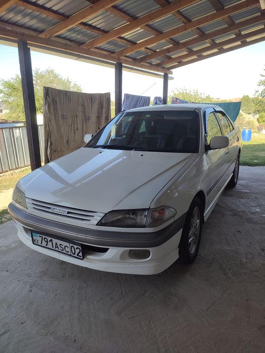 Тайота Карина 1997года