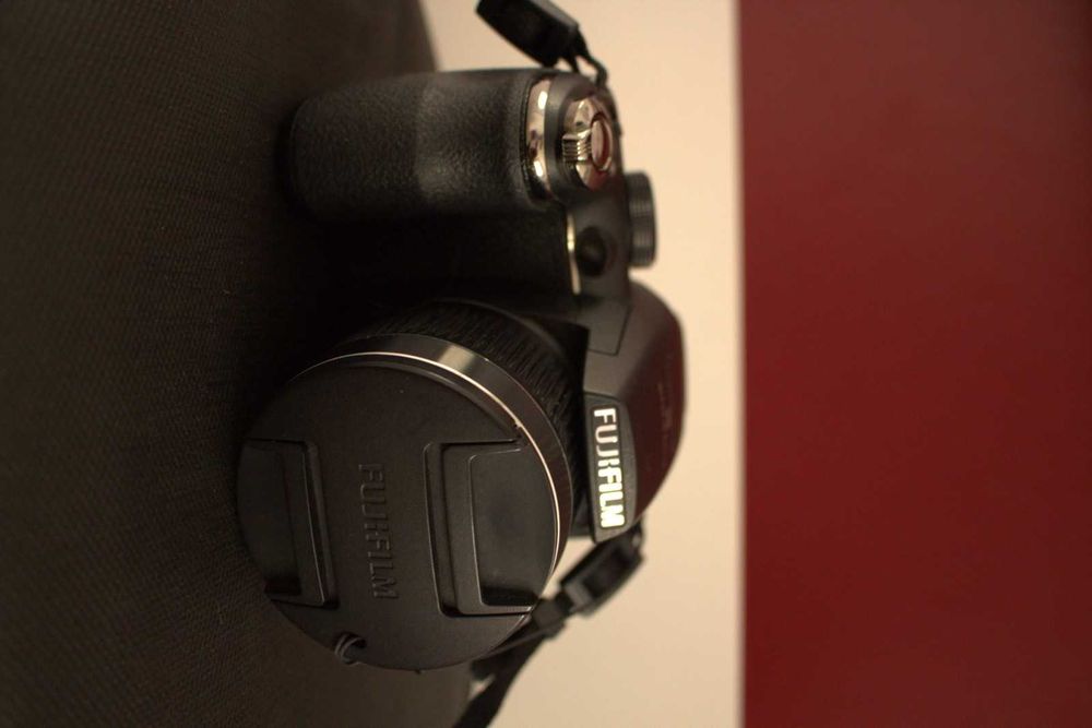 Фотоапарат Fujifilm FinePix S3300