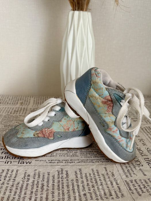 Куртка детская Zara на рост 86 см + обувь в подарок