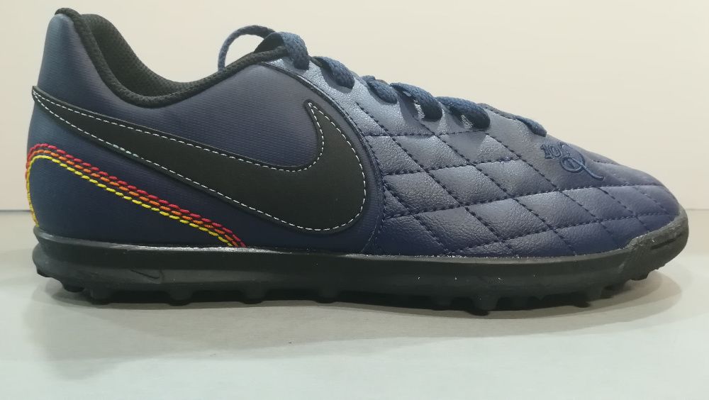 Nike Tiempo X N38/24sm.Детски футболни стоножки.Нови.Оригинал.