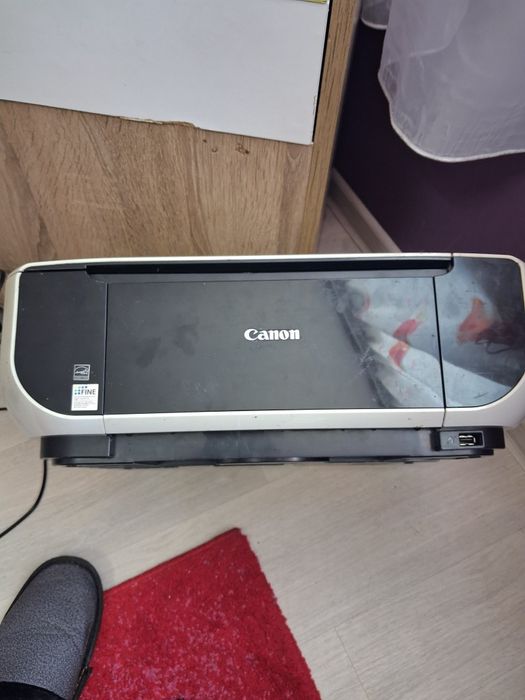 Продавам принтер