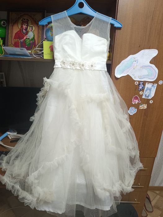 Платье на девочку