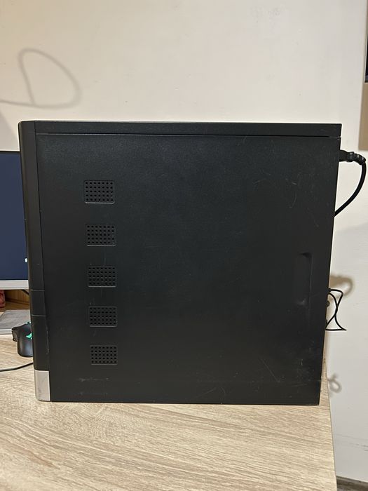 Настолен компютър