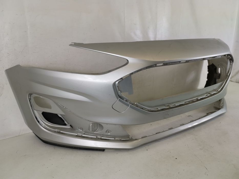 Предна броня Форд Фокус / Ford Focus 4 [фейслифт] Оригинална и в добро