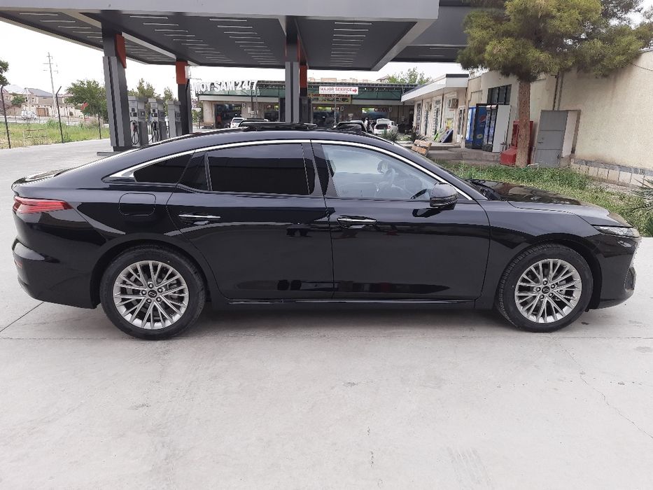 Bestune B70 2025 yangi