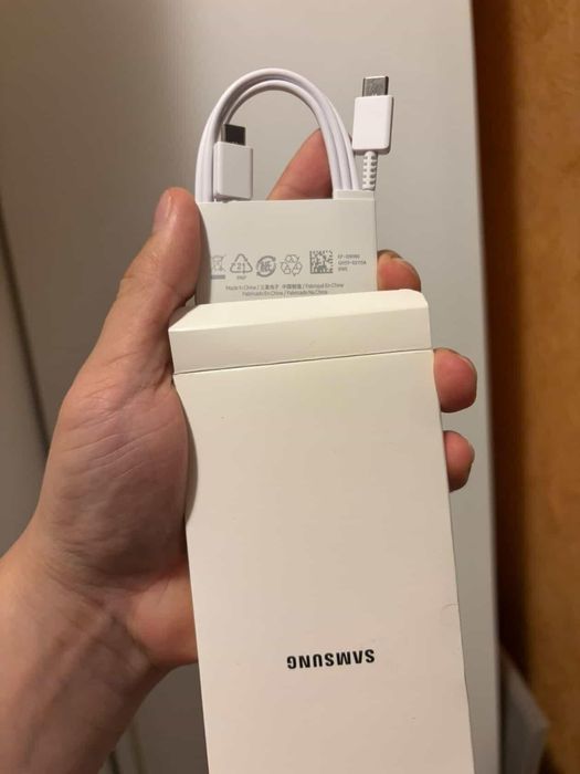 Зарядка на Айфон, самсунг, оппо