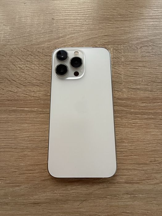 iphone 13 pro ca nou