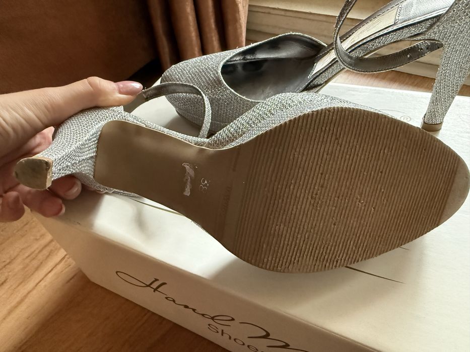 Дамски обувки на ток