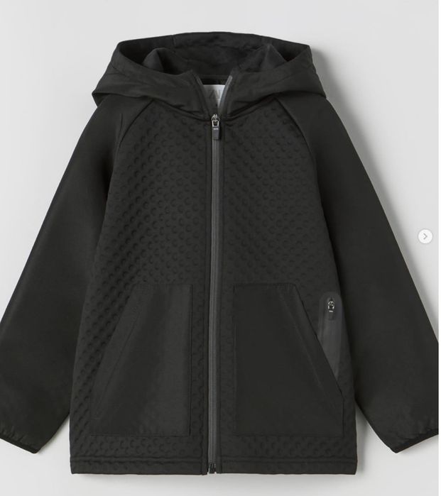 Zara яке и черни горнища 116/122см 6/7години