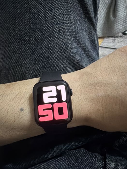 Продам эйпл уатч