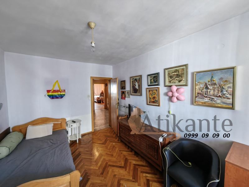 Продава се Тристаен апартамент в София, Белите брези - 105 кв.м за 2286 €/кв.м - Снимка #4