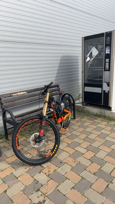 Bicicleta downhill, scott gambler 2019