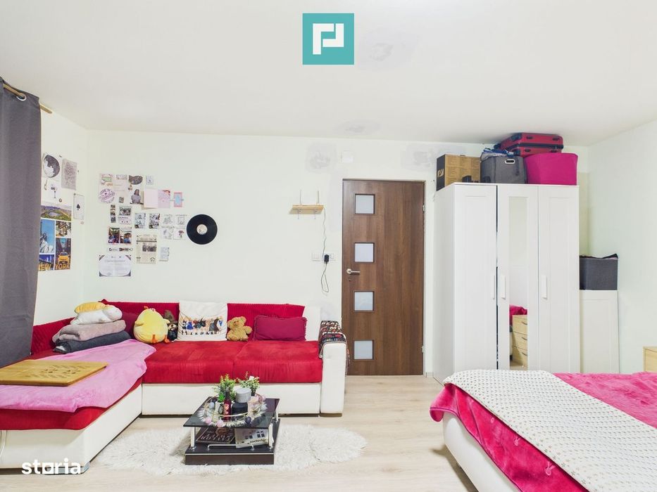 Casă complet renovată în Orțișoara.