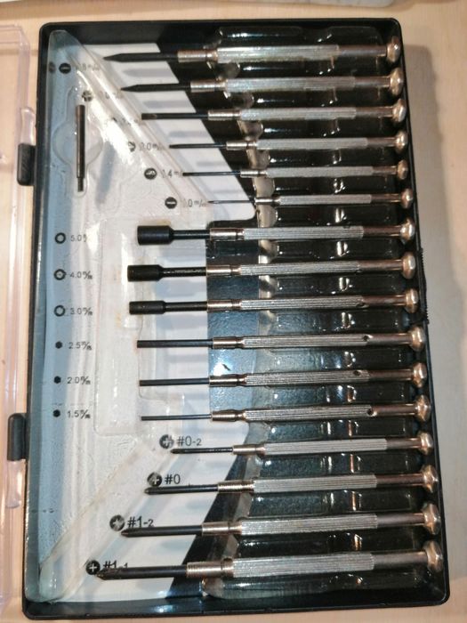 Набор отвёрток разные