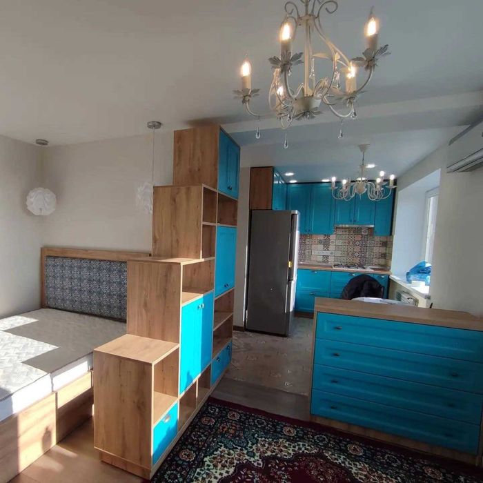 Reparații Mobilier, Reglaje Uși, Înlocuire Feronerie & Balamale