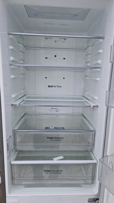Продам холодильник LG 200 см