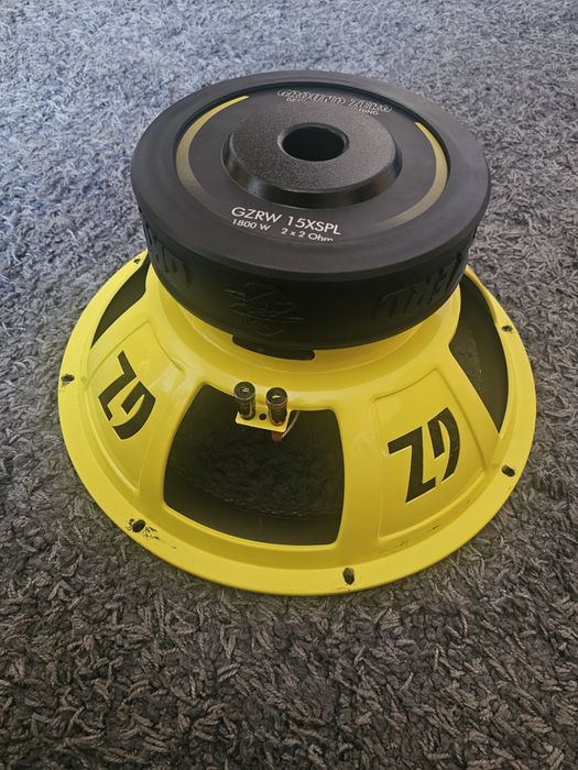 Vând subwoofer ground zero GZRW 15xspl