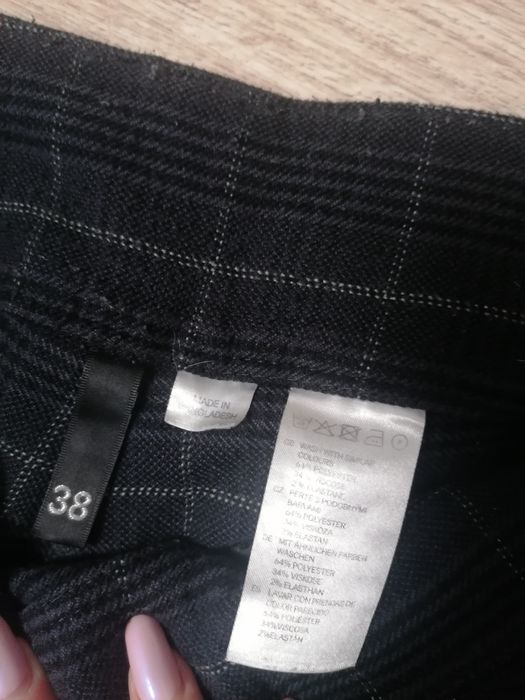 Pantaloni femei, mărime M