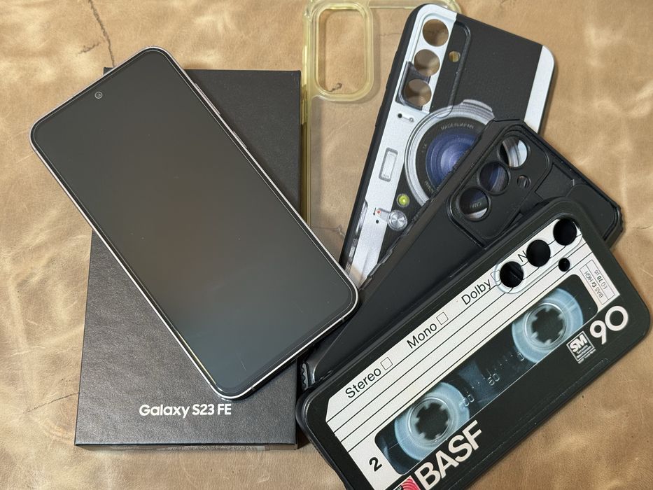 Samsung S23 FE Graphite 128gb full box