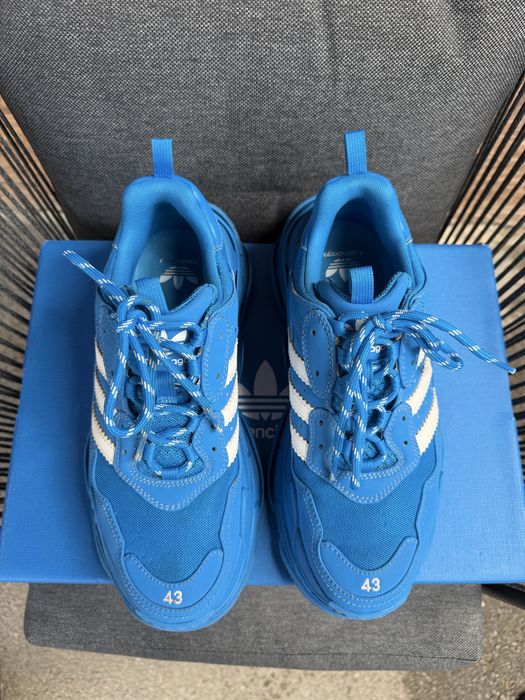 Balenciaga x Adidas Triple S 100% оригинални обувки