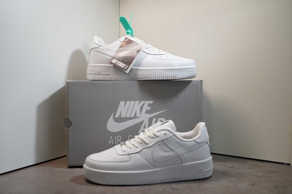 Adidasi Nike AIR Force 1 low Triple White, Produs Nou Full Box,Premium