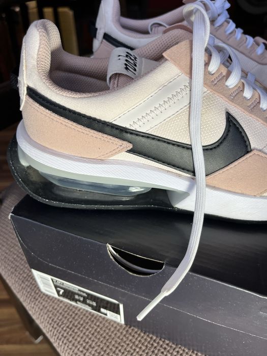 Nike Air Max Pre-Day